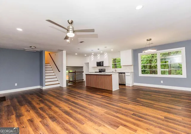 Photo 4 of Single family home for sale at 2503 Whites Ml Rd, Decatur, GA 30032 | MLS# 10792819 | Listing updated on 2026-09-23
