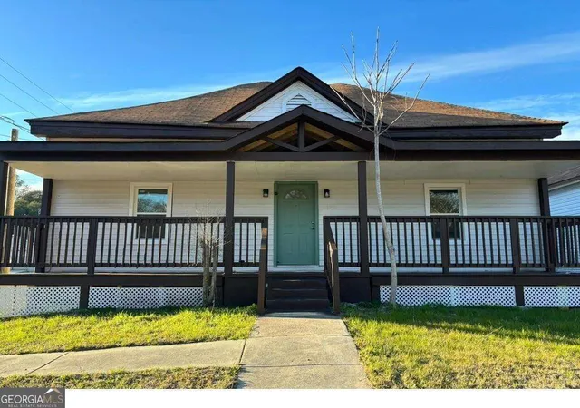 Photo 2 of Multi family home for sale at 1195 Lawton Dr, Macon, GA 31201 | MLS# 10819200 | Listing updated on 2026-08-18