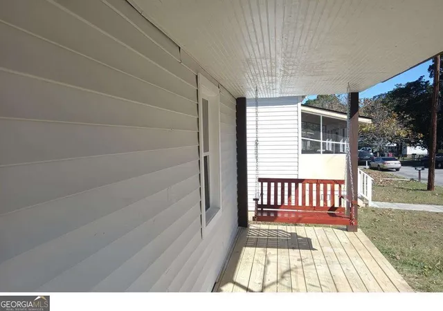 Listing Photo 5 - Condo for sale in building located at 1195 Lawton Dr, Macon, GA 31201