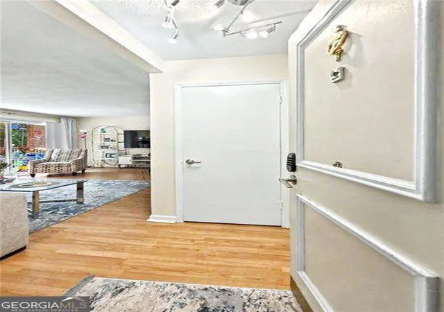 3rd image of 6851 Roswell Rd #H33, Atlanta, GA 30328 | MLS# 10788867