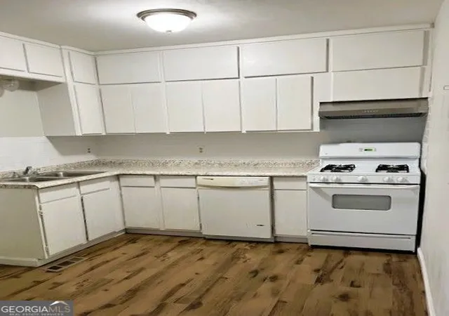 Photo 4 of Single family home for sale at 2542 Stafford Pl, Atlanta, GA 30340 | MLS# 10753186 | Listing updated on 2026-09-01