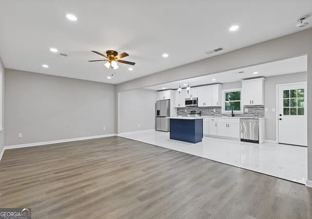 Photo 3 of Single family home for sale at 2176 Deer Trl, Suwanee, GA 30024 | MLS# 10835723 | Listing updated on 2026-09-12