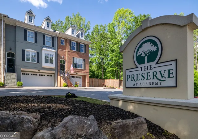 Photo 2 of Sale Pending at 105 Wade Creek Rd, Alpharetta, GA 30009 | MLS# 10740207 | Listing updated on 2026-09-03