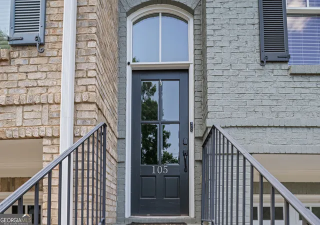 Photo 3 of Sale Pending at 105 Wade Creek Rd, Alpharetta, GA 30009 | MLS# 10740207 | Listing updated on 2026-09-03