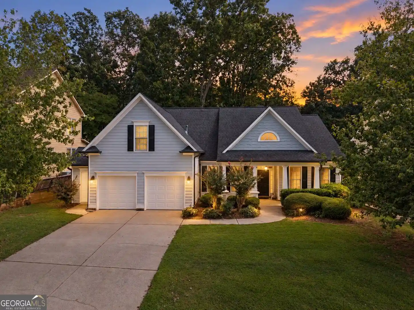 Photo 1 of Single family home for sale at 6985 W Mountain Xing, Cumming, GA 30041 | MLS# 10847334 | Listing updated on 2026-10-15