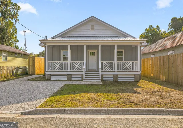 Photo 1 of Single family home for sale at 2918 Wolfe St, Brunswick, GA 31520 | MLS# 10833534 | Listing updated on 2026-09-08