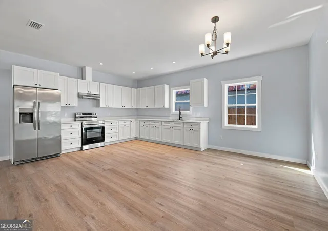 Photo 3 of Single family home for sale at 2918 Wolfe St, Brunswick, GA 31520 | MLS# 10833534 | Listing updated on 2026-09-08