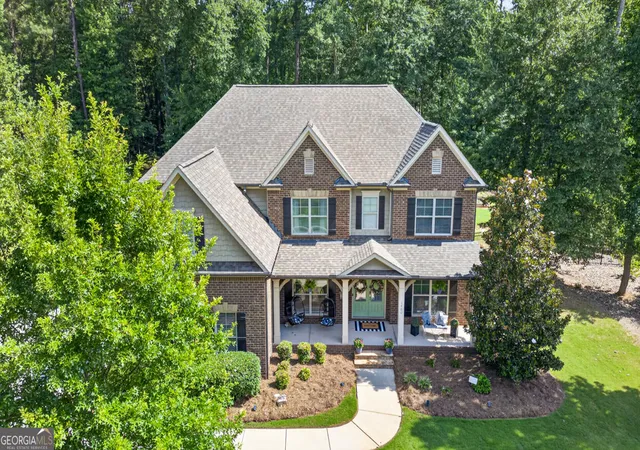 Photo 4 of Single family home for sale at 1460 Apple Valley Ct, Watkinsville, GA 30677 | MLS# 10827408 | Listing updated on 2026-08-31