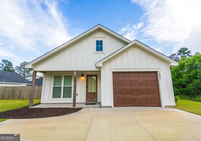 1st image of 1803 Northside Dr, Valdosta, GA 31602 | MLS# 10808150