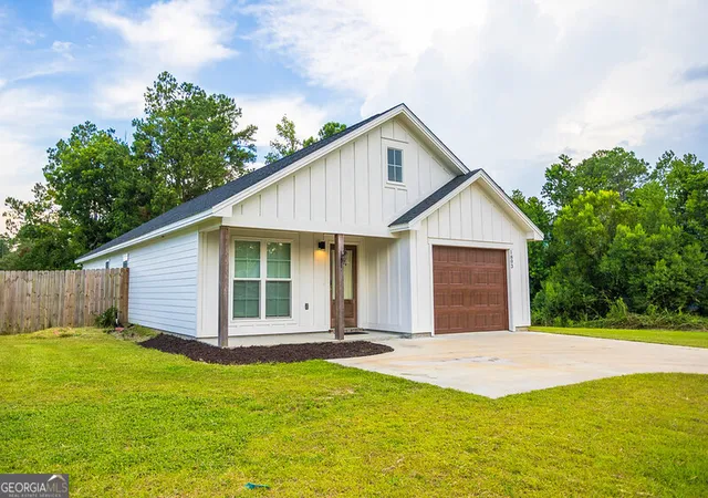 2nd image of 1803 Northside Dr, Valdosta, GA 31602 | MLS# 10808150