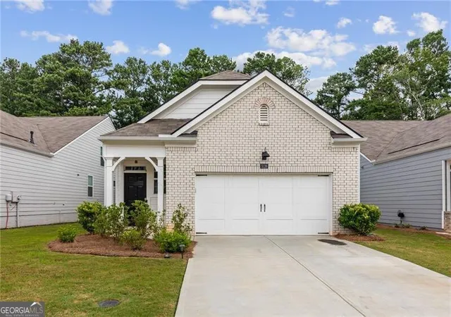 Photo 1 of Single family home for sale at 5126 Tulip Sq, Acworth, GA 30101 | MLS# 10812632 | Listing updated on 2026-09-10