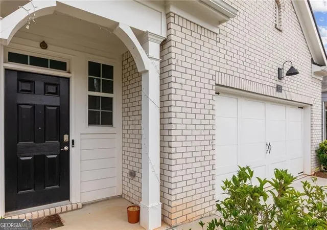 Photo 3 of Single family home for sale at 5126 Tulip Sq, Acworth, GA 30101 | MLS# 10812632 | Listing updated on 2026-09-10