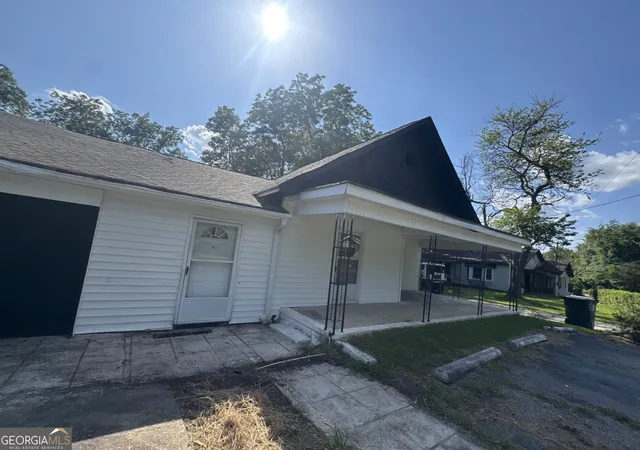 2nd image of 221 Avenue L St, Thomaston, GA 30286 | MLS# 10795692