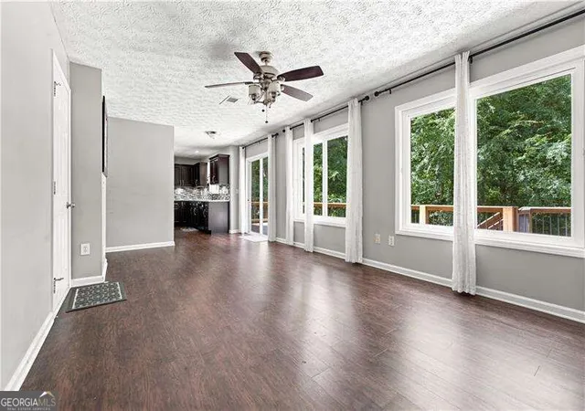 Photo 3 of Single family home for sale at 1603 Eagle Dr, Woodstock, GA 30189 | MLS# 10830440 | Listing updated on 2026-10-09