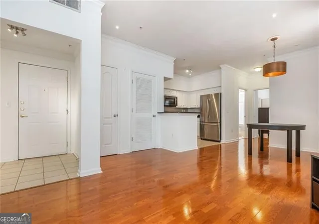 Photo 3 of Condo for sale at 800 Peachtree St Ne #306, Atlanta, GA 30308 | MLS# 10831071 | Listing updated on 2026-10-23