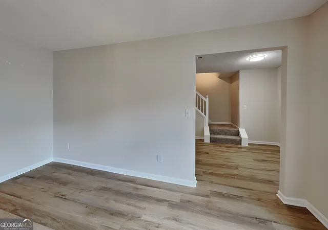 Photo 4 of Single family home for sale at 2781 Ward Lake Wy, Ellenwood, GA 30294 | MLS# 10834706 | Listing updated on 2026-09-19