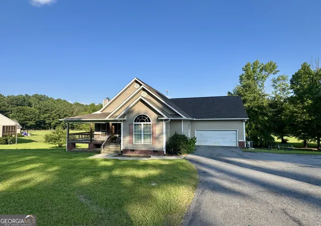 Single family home for sale at 325 Overland Way, Gray, GA 31032 | MLS# 10799603
