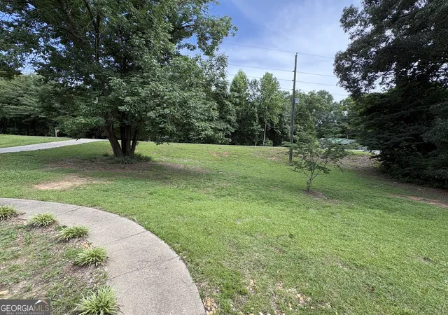 Photo 3 of Single family home for sale at 2301 Piney Grv Rd, Loganville, GA 30052 | MLS# 10792720 | Listing updated on 2026-08-01