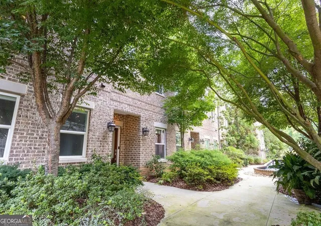 Photo 3 of Townhouse for sale at 347 Brownstones Cir Ne, Atlanta, GA 30312 | MLS# 10822473 | Listing updated on 2026-09-02