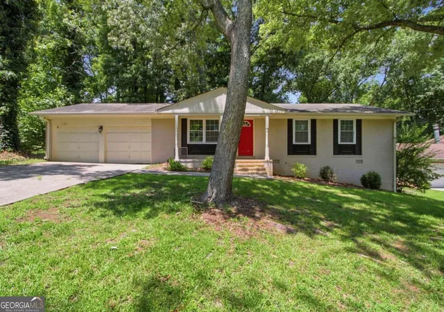Photo 1 of Sale Pending at 2017 Lindsey Ln, Decatur, GA 30035 | MLS# 10780817 | Listing updated on 2026-09-23