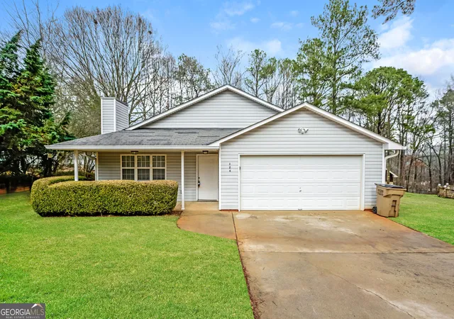 1st image of 124 Springvalley Cir, Stockbridge, GA 30281 | MLS# 10821772