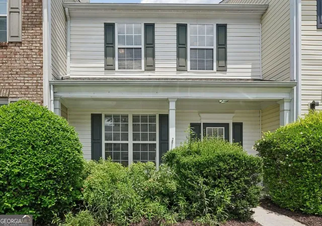Photo 3 of Townhouse for sale at 10900 Wittenridge Dr #D8, Alpharetta, GA 30022 | MLS# 10777672 | Listing updated on 2026-09-11
