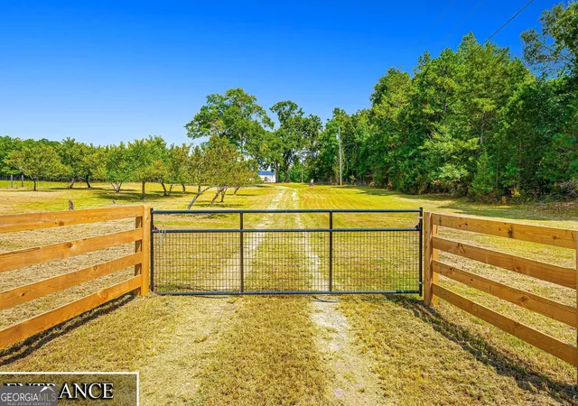 Photo 3 of Manufactured home for sale at 3068 Gregg Shoals, Elberton, GA 30635 | MLS# 10835215 | Listing updated on 2026-09-19