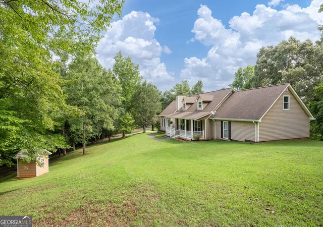 3rd image of 203 Wheeler Lake Path, Dallas, GA 30157 | MLS# 10810771