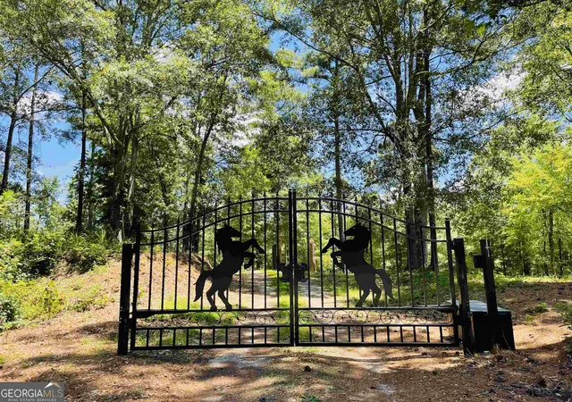 2nd image of 90 Kent Rock Rd, Loganville, GA 30052 | MLS# 10759154