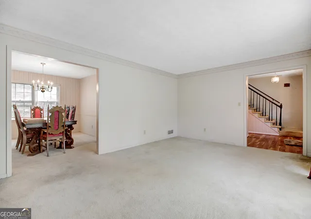 Photo 4 of Sale Pending at 1612 Envoy Pl, Riverdale, GA 30296 | MLS# 10568348 | Listing updated on 2025-10-16