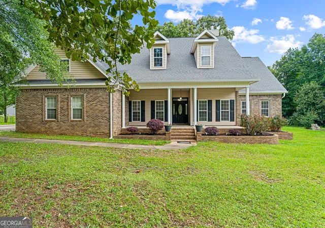 2nd image of 232 Bazemore Circle, Warner Robins, GA 31093 | MLS# 10814942