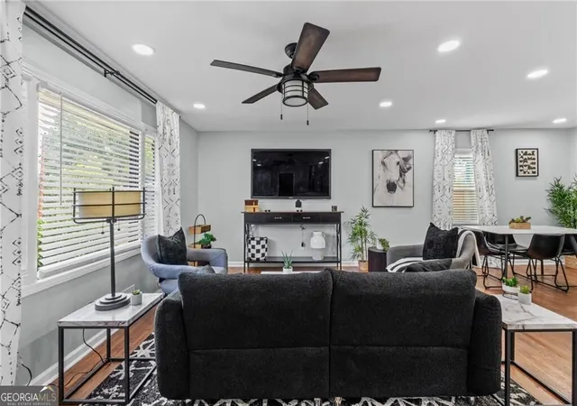 Photo 3 of Single family home for sale at 1467 Timms Cir Se, Atlanta, GA 30316 | MLS# 10835389 | Listing updated on 2026-10-16