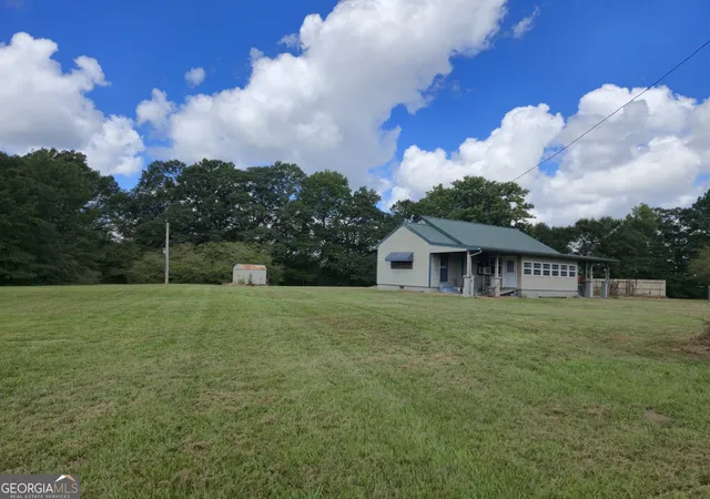 Photo 2 of Sale Pending at 3880 Hiram Lithia Springs Rd, Powder Springs, GA 30127 | MLS# 10572262 | Listing updated on 2026-08-24