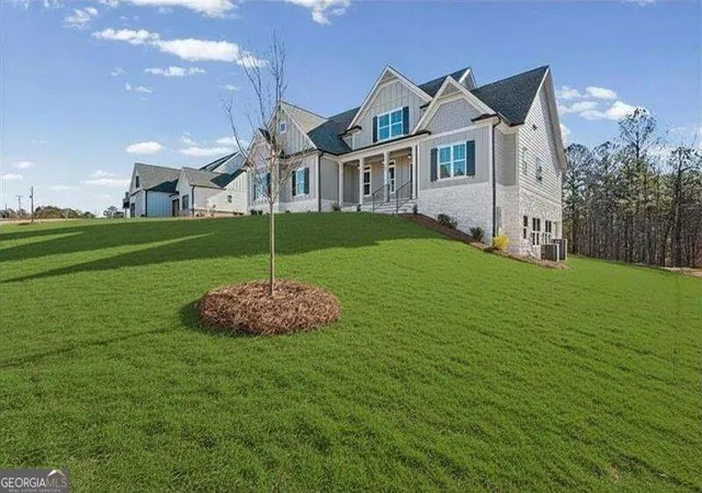 Photo 3 of Single family home for sale at 994 Cable Road, Waleska, GA 30183 | MLS# 10829588 | Listing updated on 2026-09-03