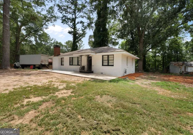Photo 3 of Single family home for sale at 1132 Bethsaida Rd, Riverdale, GA 30296 | MLS# 10804157 | Listing updated on 2026-08-21