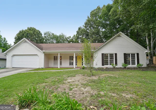 Single family home for sale at 1254 Wynford Colony Sw, Marietta, GA 30064 | MLS# 10782375