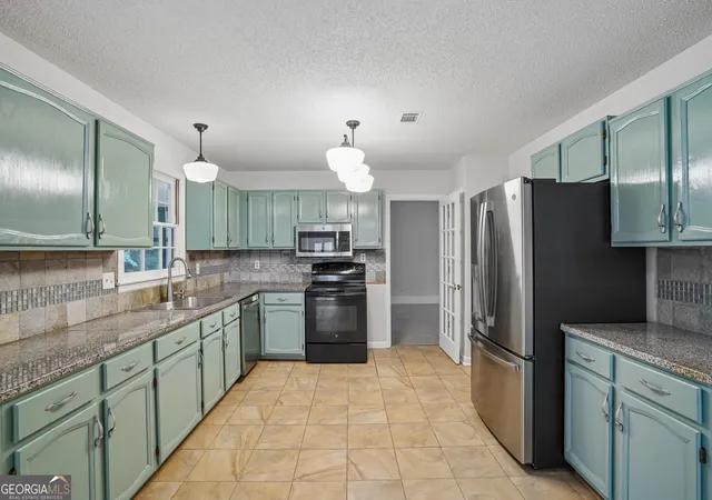 Photo 1 of Single family home for sale at 1254 Wynford Colony Sw, Marietta, GA 30064 | MLS# 10782375 | Listing updated on 2026-10-16