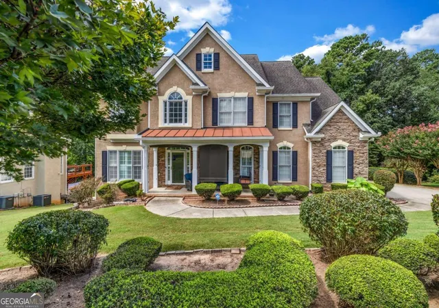 Photo 2 of Single family home for sale at 520 Monarch Lake Wy, Stockbridge, GA 30281 | MLS# 10816638 | Listing updated on 2026-09-25