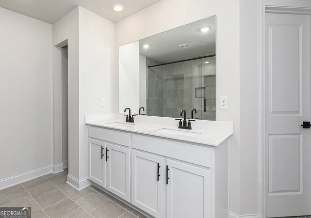 3rd image of 500 Cantrell Dr, Dallas, GA 30157 | MLS# 10799211