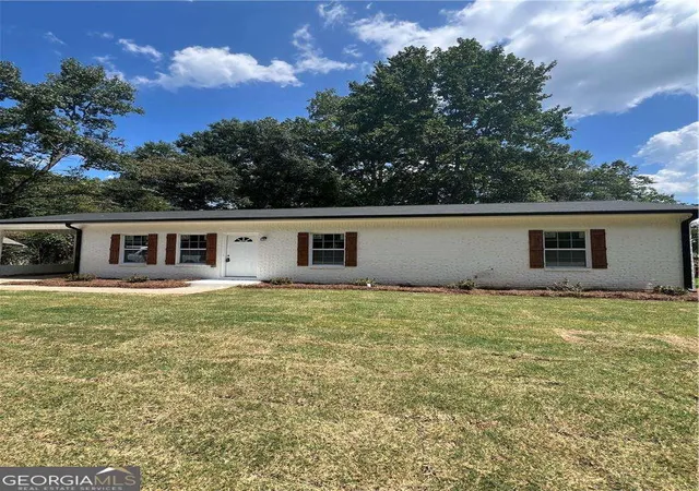 Photo 2 of Single family home for sale at 5530 Old Bill Cook Rd, Atlanta, GA 30349 | MLS# 10827819 | Listing updated on 2026-09-04