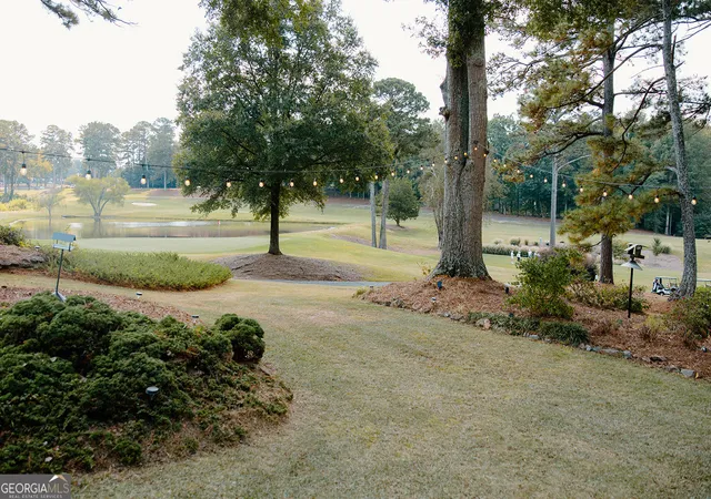 2nd image of 4 Golf Ln, Newnan, GA 30263 | MLS# 10613982