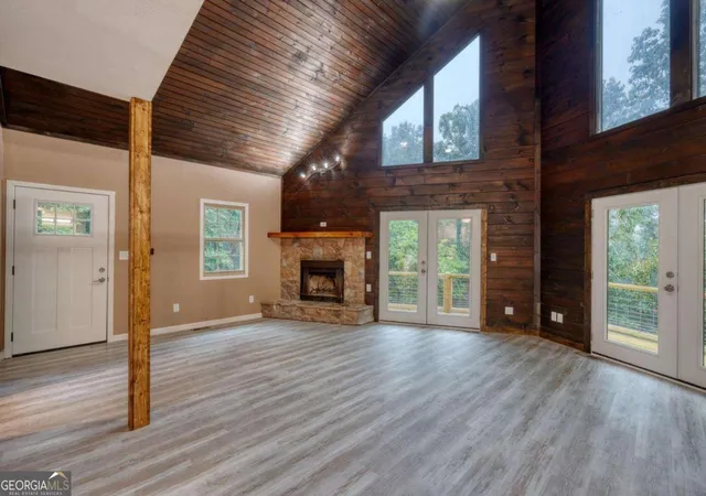 Photo 4 of Single family home for sale at 125 Big Foot Ln, Blairsville, GA 30512 | MLS# 10820311 | Listing updated on 2026-10-09