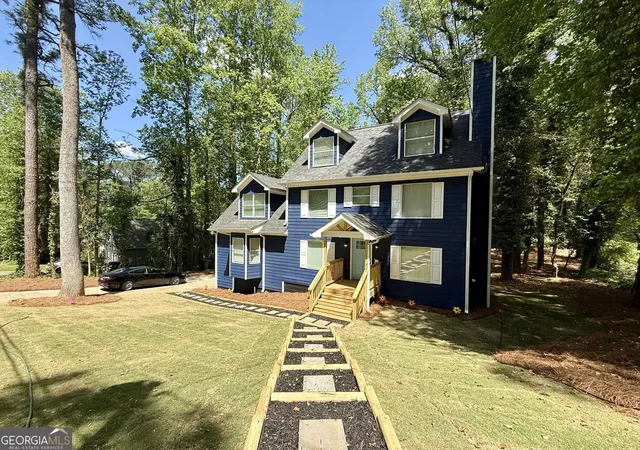 Photo 3 of Single family home for sale at 4232 Marjorie Rd Sw, Snellville, GA 30039 | MLS# 10736146 | Listing updated on 2026-08-16