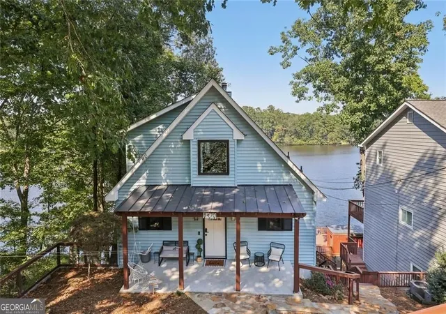 Photo 1 of Single family home for sale at 8470 Lake Dr, Snellville, GA 30039 | MLS# 10785537 | Listing updated on 2026-09-13