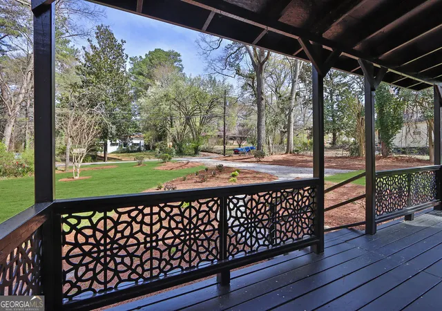 5th image of 5121 Central Dr, Stone Mountain, GA 30083 | MLS# 10714237