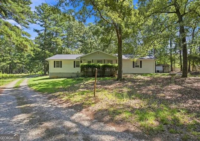 Photo 1 of Single family home for sale at 556 Auburn Rd, Auburn, GA 30011 | MLS# 10836772 | Listing updated on 2026-10-03