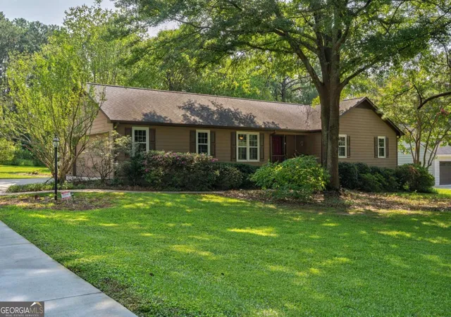 2nd image of 1161 Windsor Dr, Watkinsville, GA 30677 | MLS# 10816884