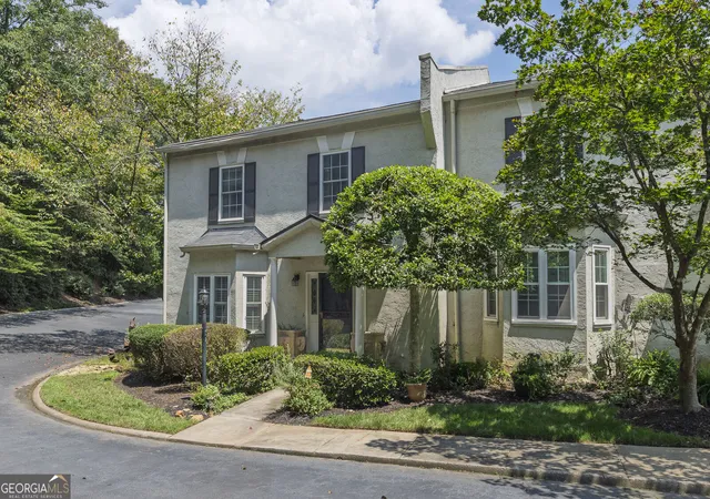 Photo 3 of Townhouse for sale at 5996 Mitchell Rd #21, Sandy Springs, GA 30328 | MLS# 10830848 | Listing updated on 2026-09-22