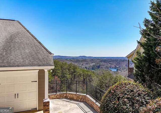 2nd image of 805 Lake Arrowhead Dr, Waleska, GA 30183 | MLS# 10703231