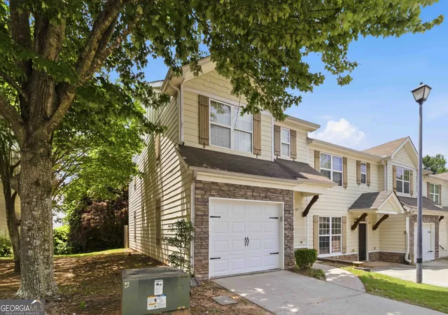 Homes for sale in Atlanta, GA | 4215 High Park Ln, Atlanta, GA 30344 | MLS# 10799758